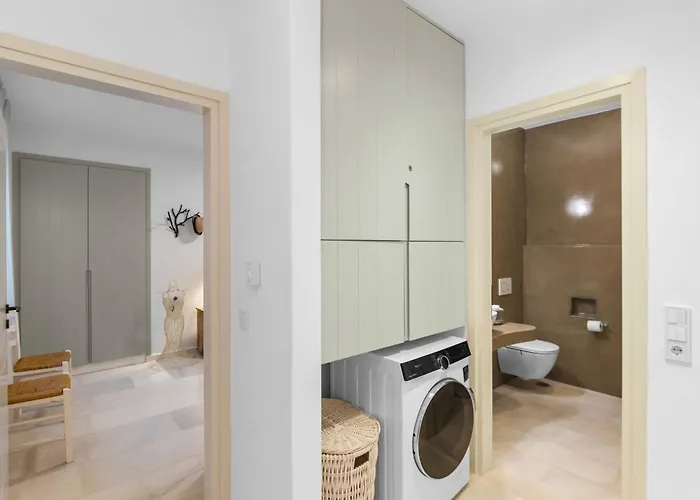 Zaneta With Swimming Pool Villa Dhragoulas