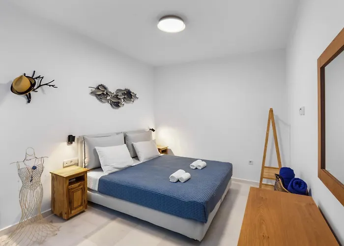 Zaneta With Swimming Pool *