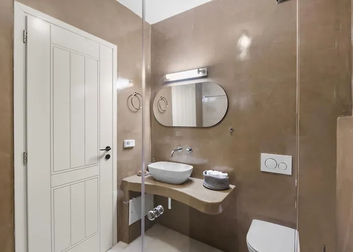 Zaneta With Swimming Pool *