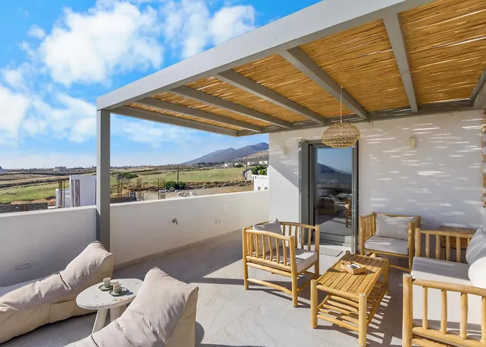 Zaneta With Swimming Pool * Dhragoulas